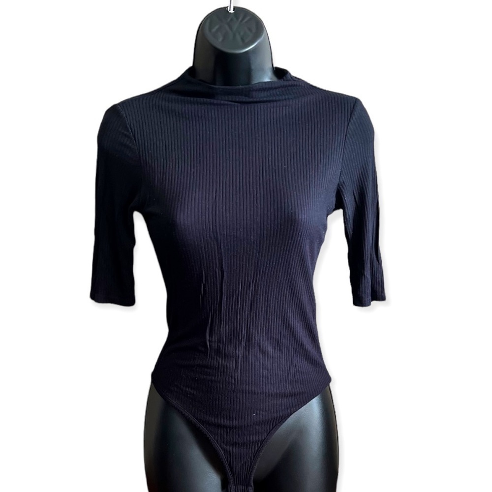 Love Culture Black Bodysuit Size Small - Picture 1 of 2